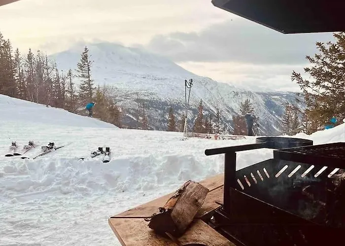 New With Ski-in Near Gaustatoppen 펜션 *